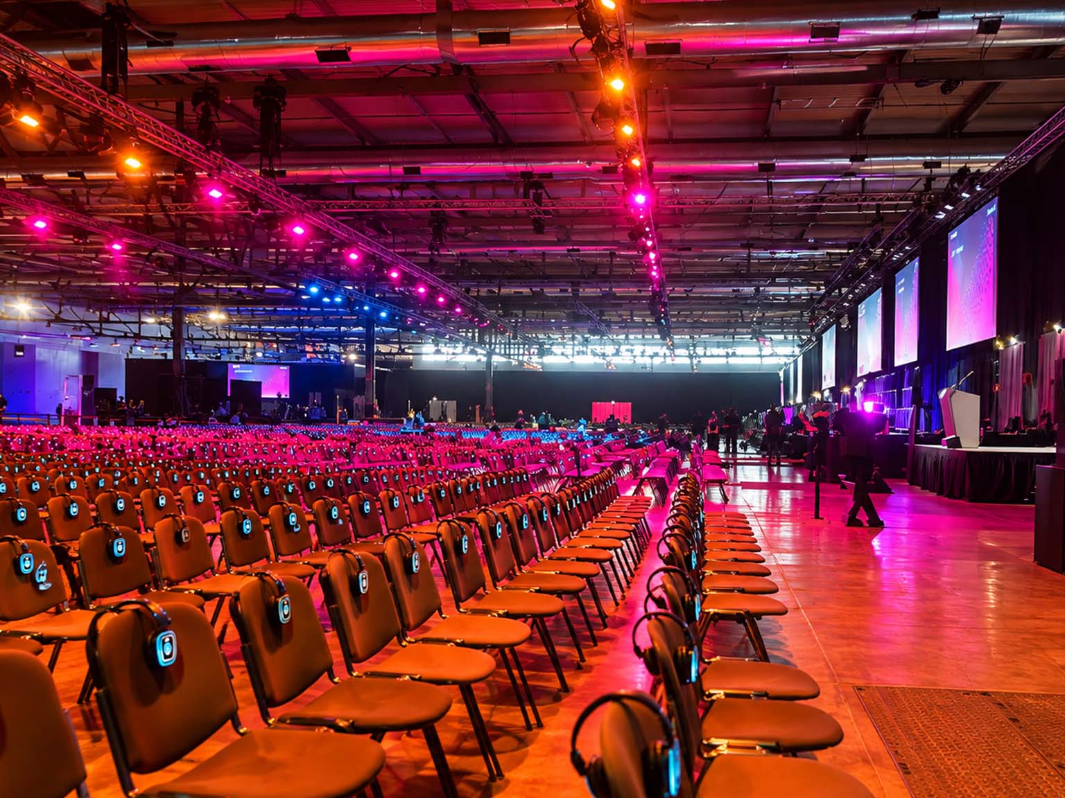 AWS Summit Milano: caso de éxito con auriculares Silentsystem