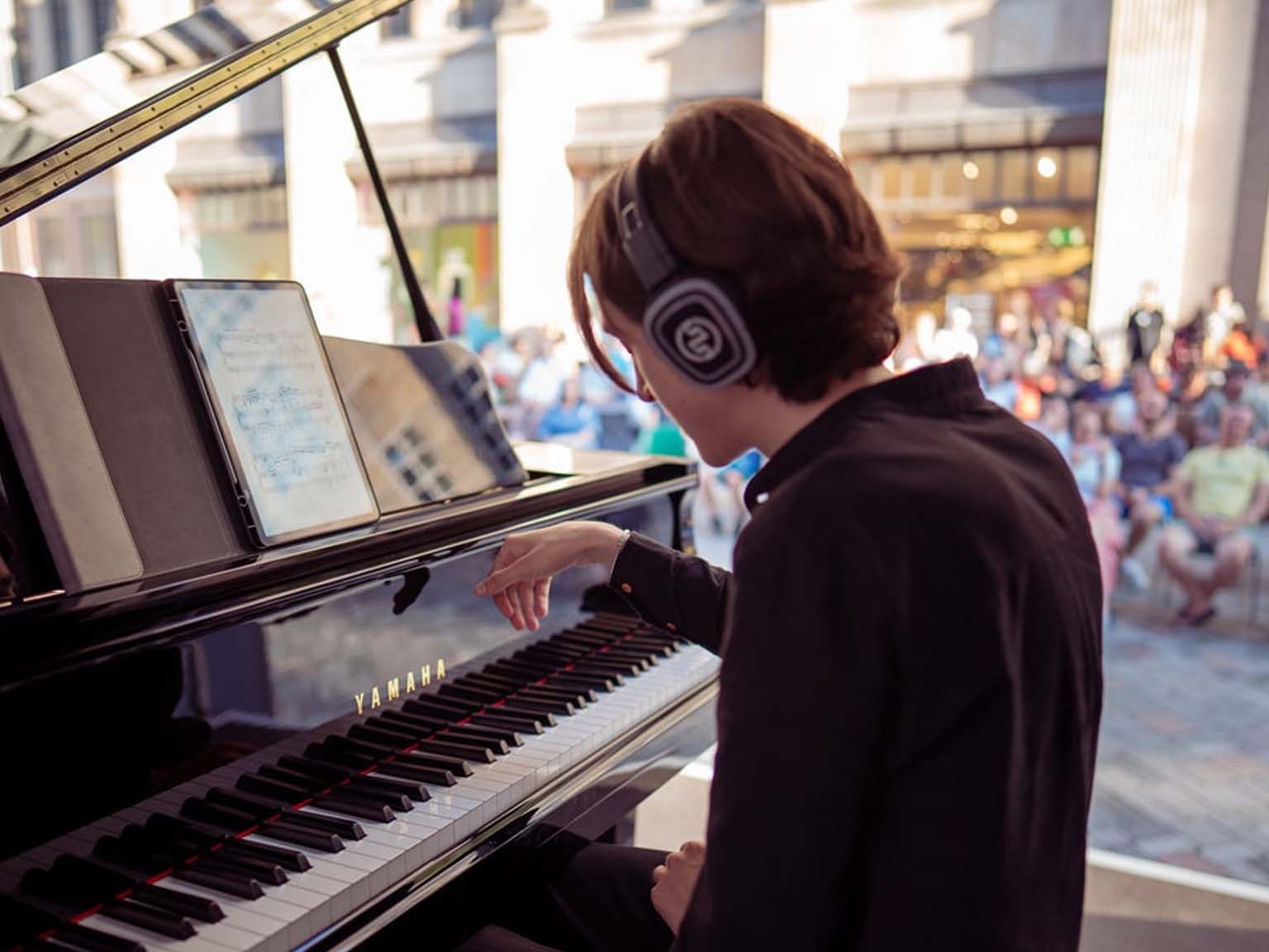 Yamaha Silent Experience con auriculares Silentsystem